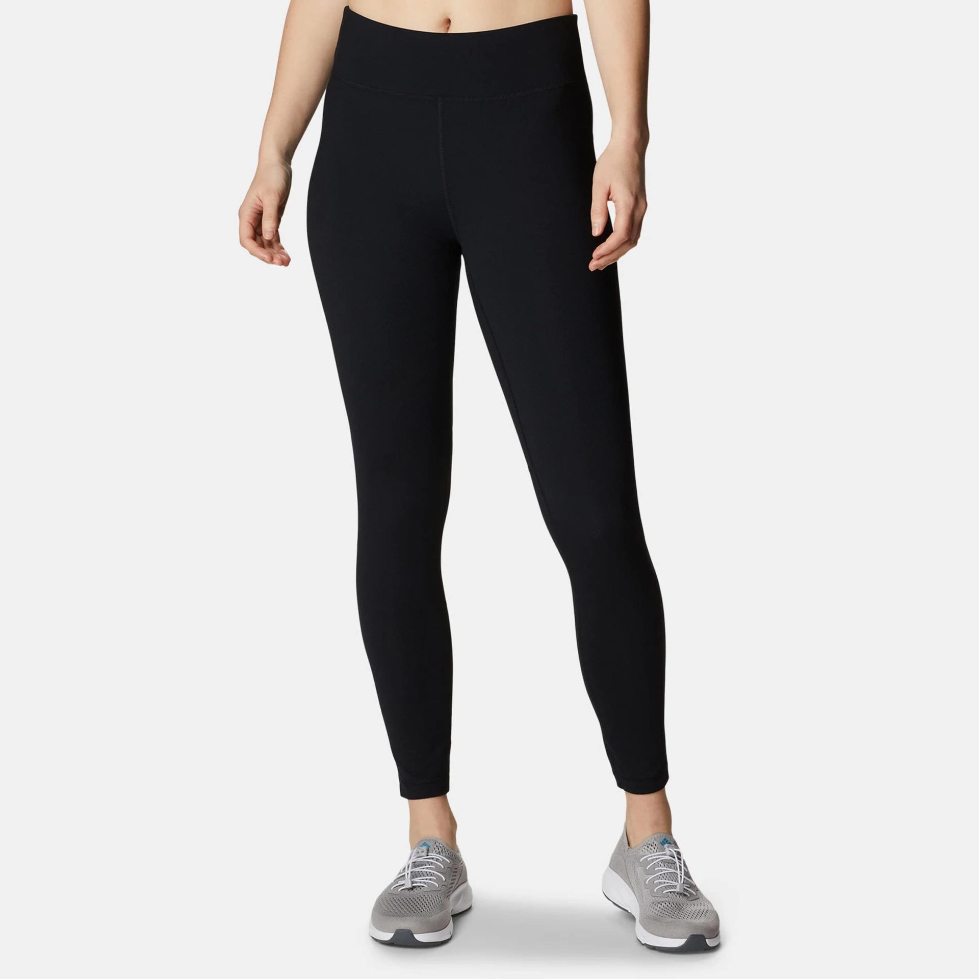 Columbia women’s black high-waisted leggings with smooth finish and full-length fit.